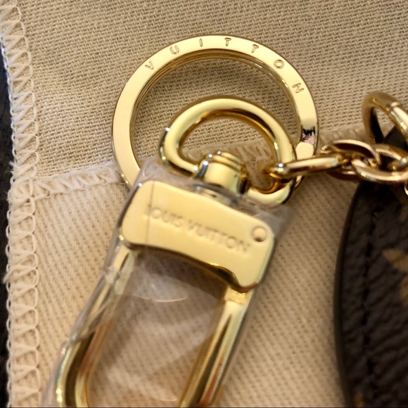 Louis Vuitton LV Stories Key Charm - Picture 3 of 4